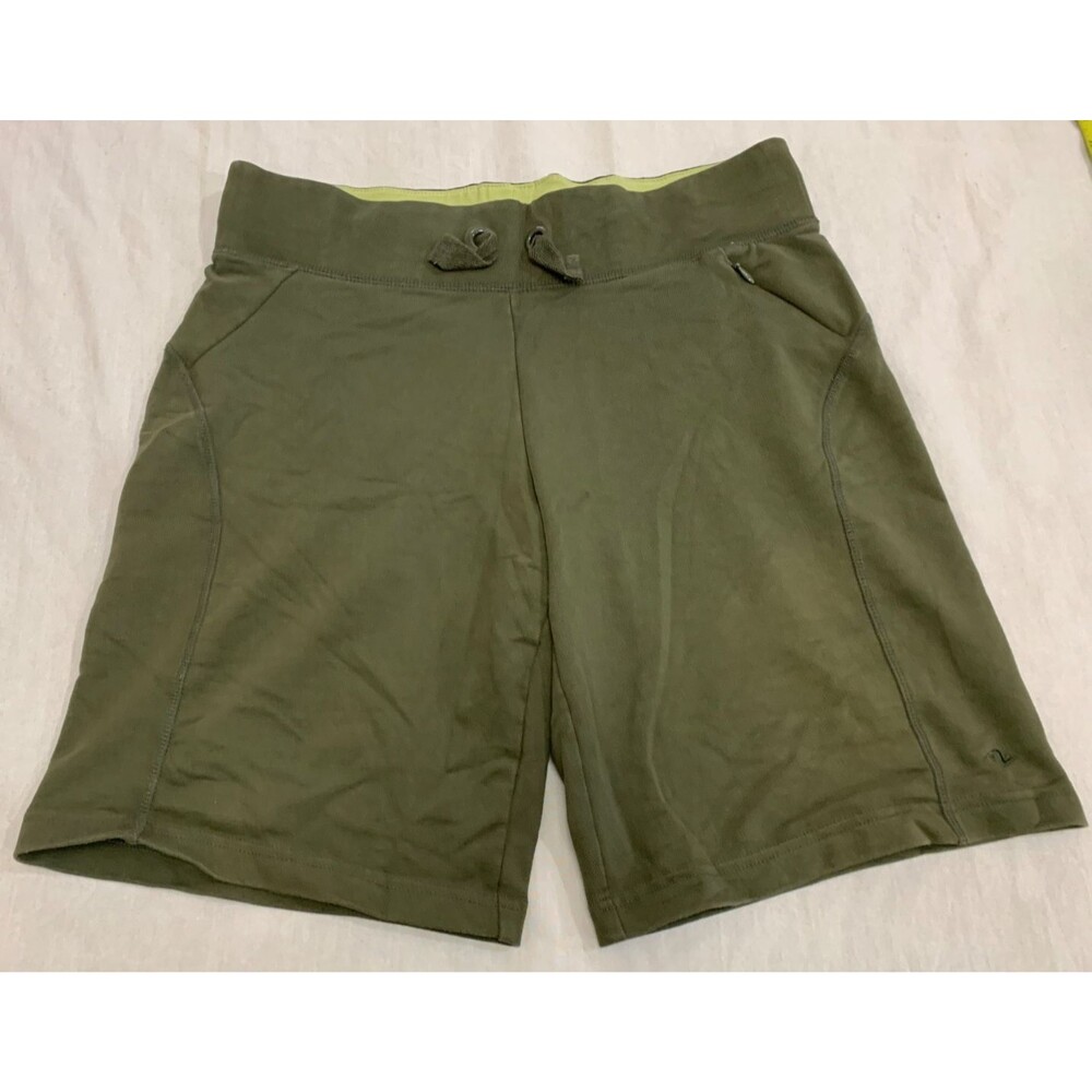 ATHLETIC WORKS WOMENS SHORTS WAIST 32 IN,